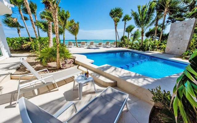 Villa Mar Azul by PRP
