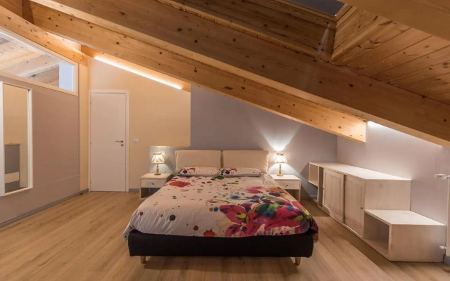 Loft 29 mansardato con ampio terrazzo