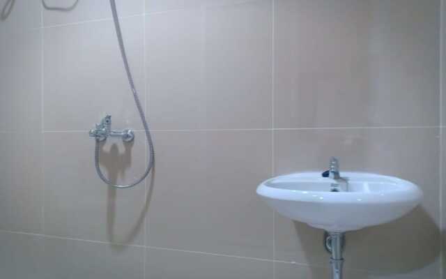 Oyo 2506 Prestige Residence 2