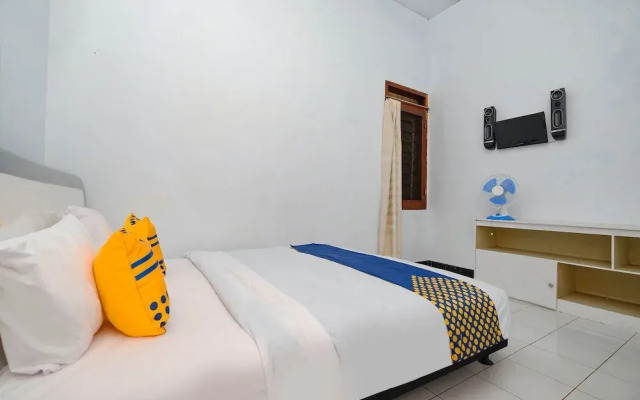 OYO 2240 Simpang Tujuh Residence