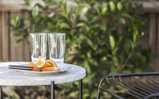 2 Bedroom with Parking Near Central Cessnock