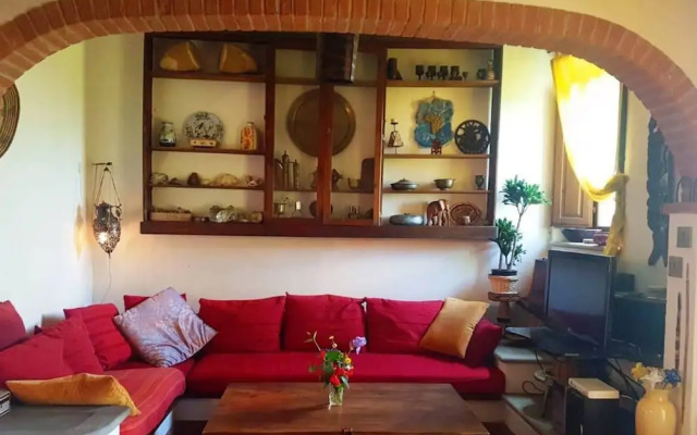 Tuscan Hills Near Florence - Stone Farm House