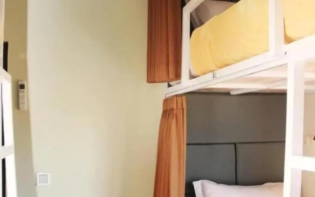 ALA Hostel
