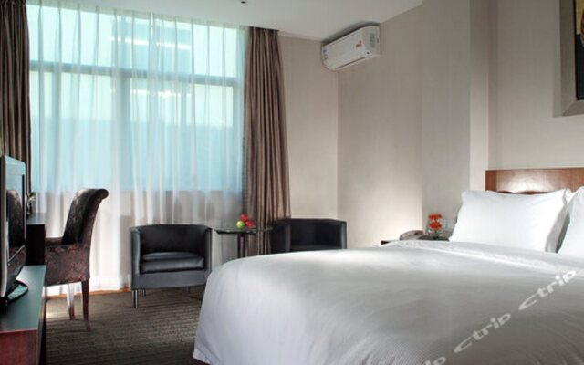 Master Hotel