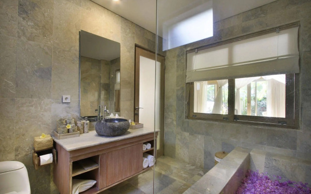 Отель The Kanjeng Resort Ubud