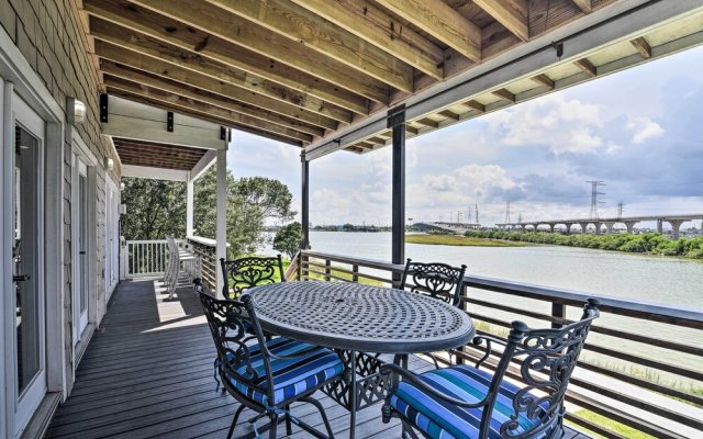 Secluded Seabrook Waterfront Home w/ Patio!