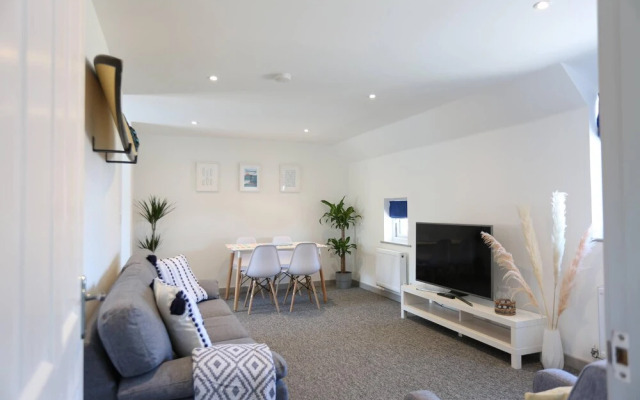 Shorebreak - Bracklesham Bay Apartment