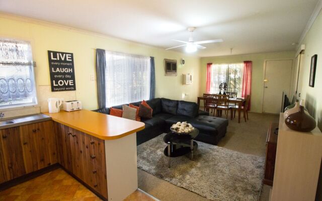 Manilla Cottage - Manilla NSW