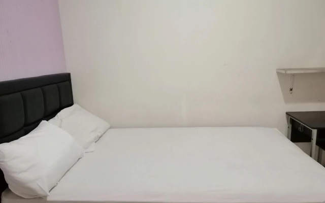 OYO 90703 Wisma Ibu T