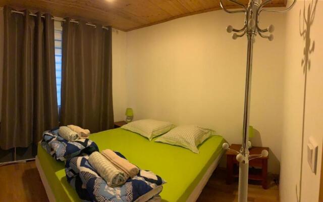 Les Chalets Fleurs de France