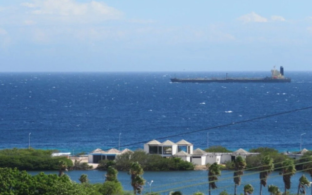 D&S Car and Apartements Curacao Cityview