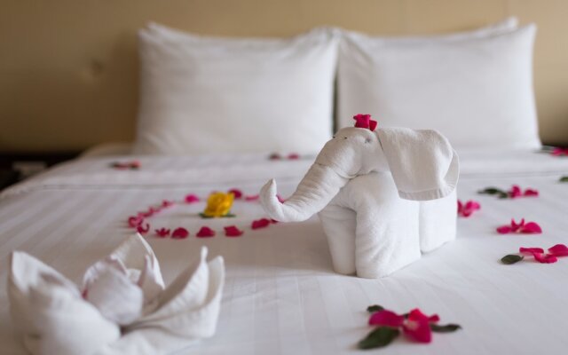 Silk Flower Hotel & Spa