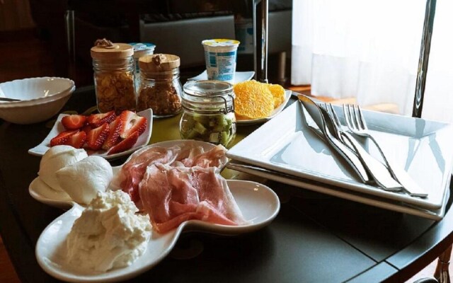 Artistic Charming House