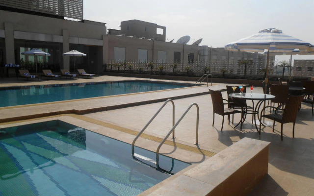 Country Inn & Suites by Radisson, Meerut