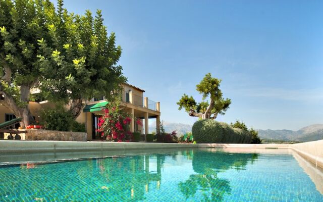 Finca Alzina