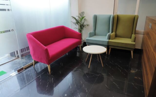 Opulent Inn By Lime Tree Hotels