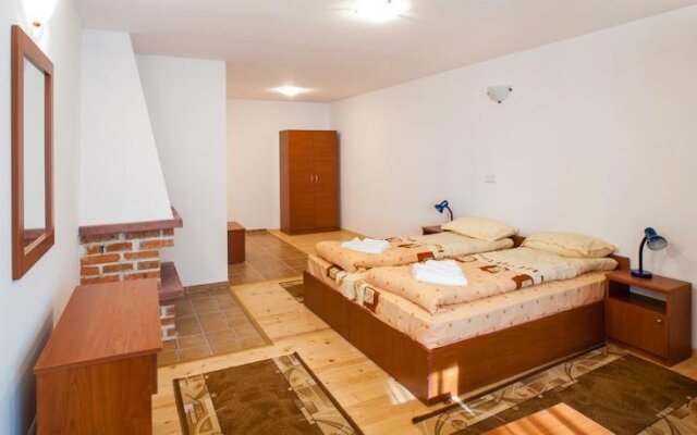 Apartments Hadzhiata