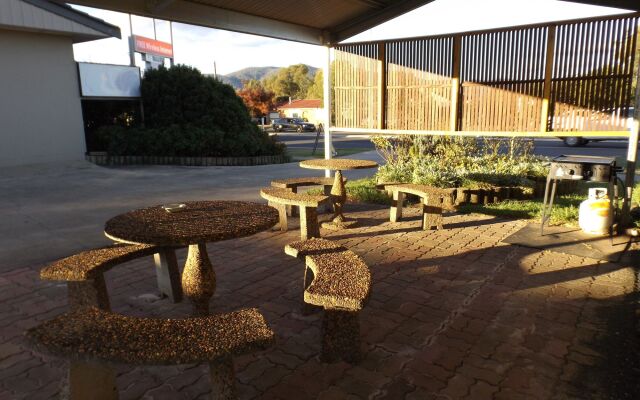 Motabelle Holiday Units