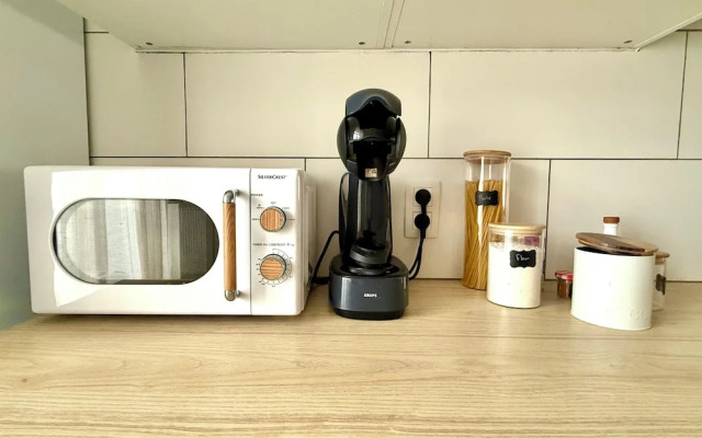 Spacious duplex in the center