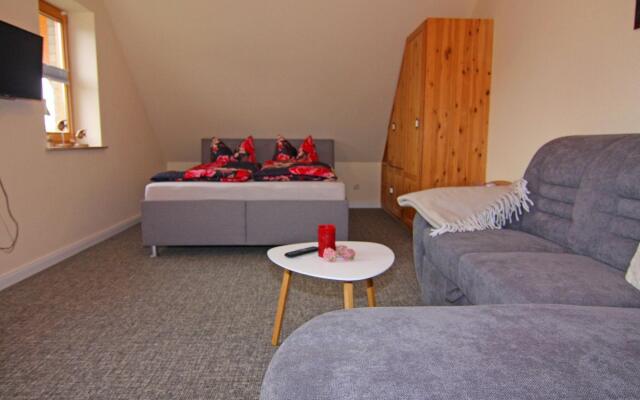 Apartment house, Lütow