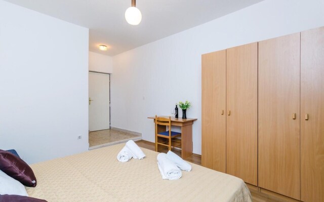 Beautiful Home in Plat With Wifi and 3 Bedrooms