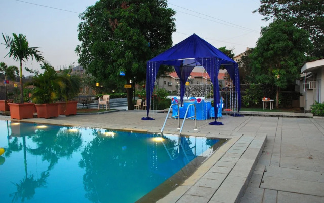 Manas Resort with Petting Zoo