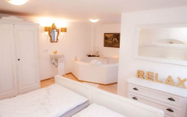 Holiday Apartment at Castle I
