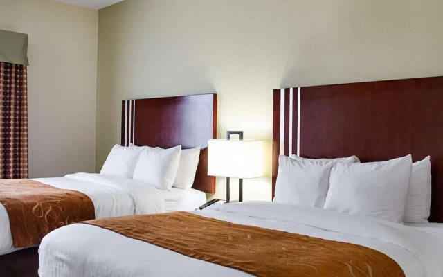 Comfort Suites
