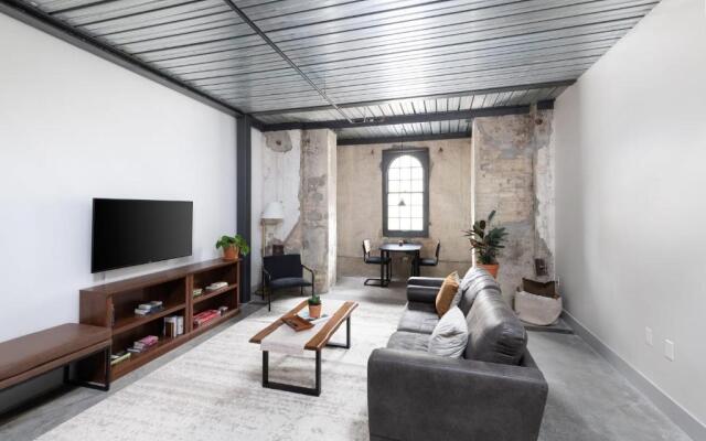 Flexhome Brewery District M4 - FiservGymParking