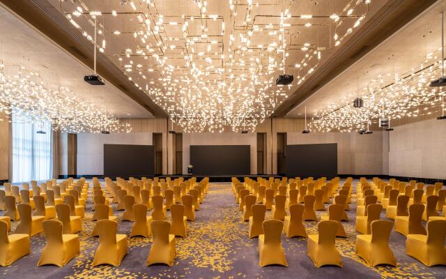 Hilton Shenzhen World Exhibition & Convention Center
