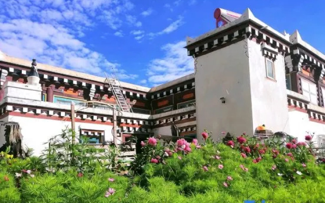 Lamu Tibetan Home Inn – Exterior – Daofu