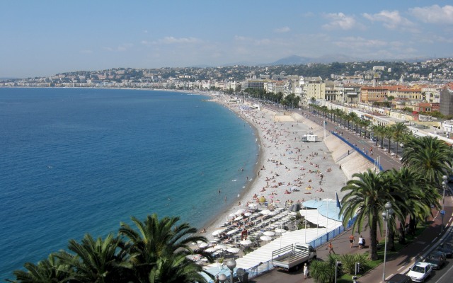 2 room CROISETTE behind CARLTON HOTEL (NEW)