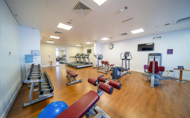Premier Inn Abu Dhabi Airport (Business Park)