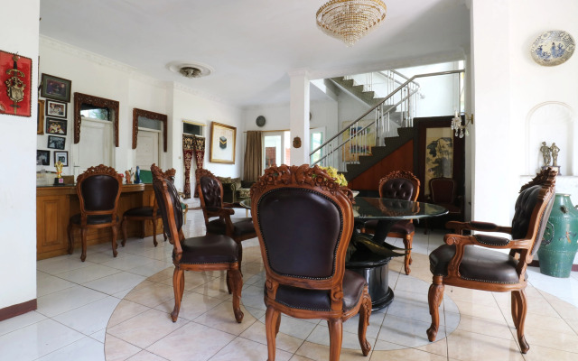 Villa Sri Manganti