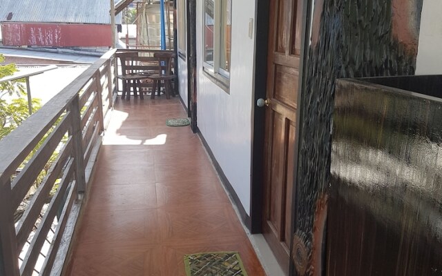 Pad's Inn