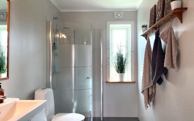 6 Person Holiday Home in Gotene-by Traum