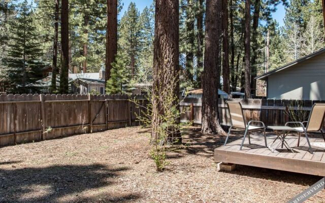 Brand New South Lake Tahoe Cabin by RedAwning