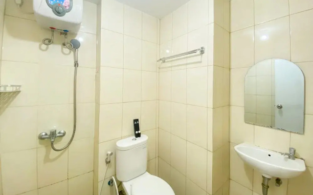 Best Location And Simply Studio Room At Bassura City Apartment