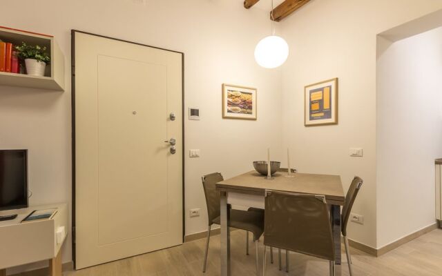 San Stae Charming Apartment