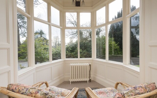 Banoge House