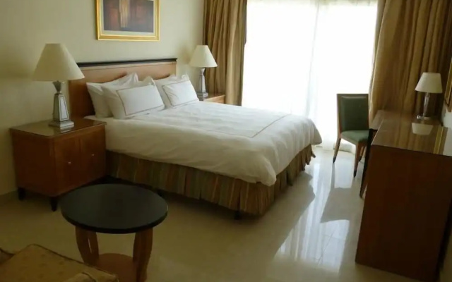 Le Royal Holiday Resort
