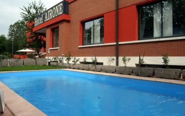 Hotel Airone