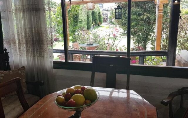 Hostal Maria de Lourdes