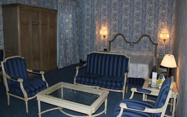 Hotel Ébora by Vivere Stays