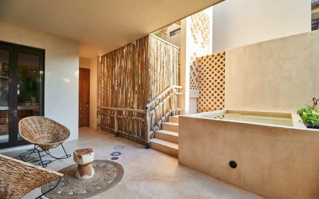 Ikal Tulum 101-102 By Lockey