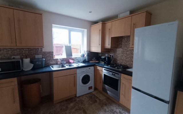 Modern Comfy 3Bd House With Parking