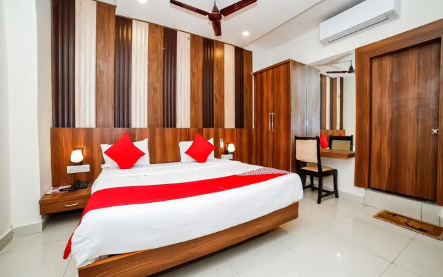 Oyo 35769 Hotel Rishabh