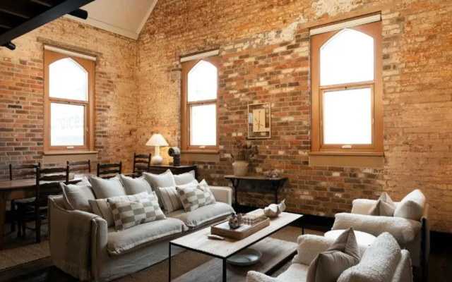 Roxburgh House Apartments