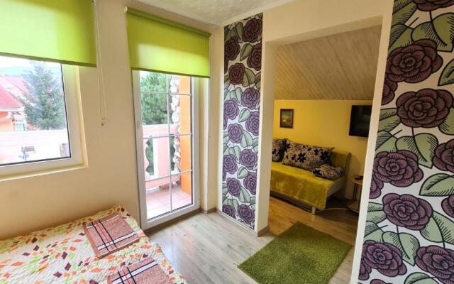 Liget Nyaralóház és Apartman Liget