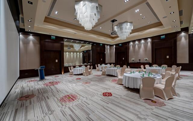 Crowne Plaza Duqm